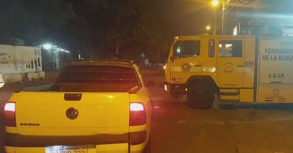 Diario HOY | Conductor ebrio chocó contra carro de bomberos y se negó a someterse al alcotest
