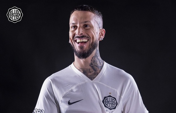 Olimpia: ¿Darío Benedetto llega para el Superclásico?