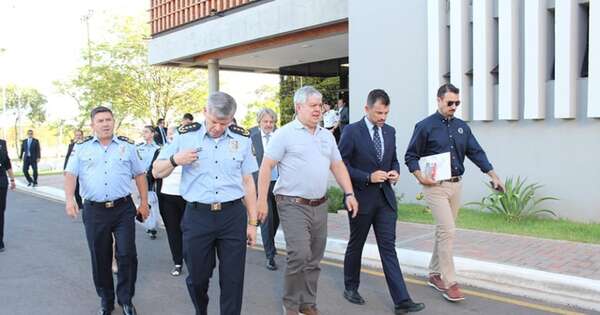 La Nación / Tras firma de acuerdo, Paraguay se convierte en país seguro en términos migratorios