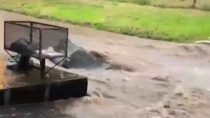 Intensos raudales se generaron tras lluvia en varios puntos de Asunción y Central