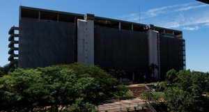 Comunicado de la Superintendencia de Seguros sobre empresa no autorizada para operar como corredor de seguros