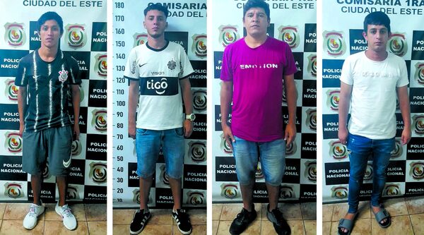 Detienen a supuestos vendedores ambulantes que se dedicaban a asaltar a turistas en CDE - La Clave
