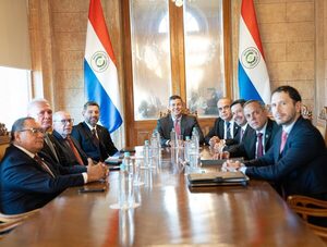 Cumbre de Poderes compromete a autoridades a implementar estrategia de combate a la corrupción · Radio Monumental 1080 AM
