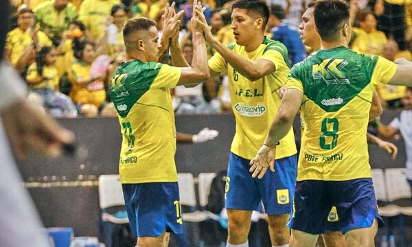 Franco visita a Minga Guazú en candente inicio de las Eliminatorias de salonismo