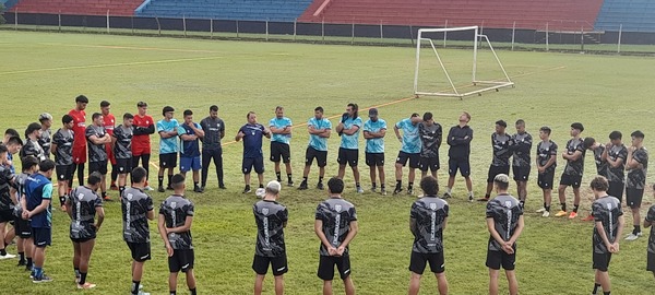 Encarnación Fútbol Club inicia su pretemporada con miras a Intermedia 2025