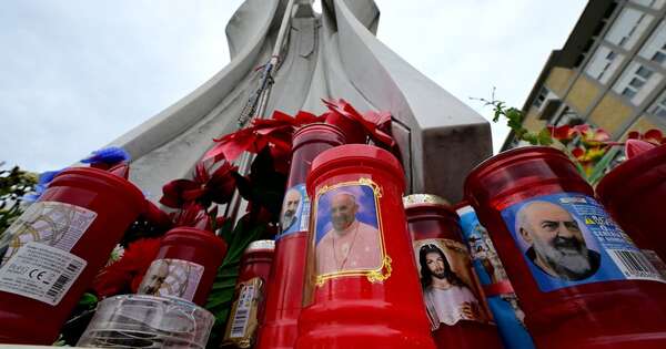 La Nación / Cancelan la agenda del papa Francisco para el fin de semana