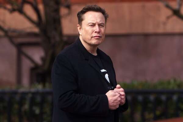 Elon Musk lanzó “Grok-3”, el nuevo modelo de IA que sería ampliamente superior a sus competidores - Tecnología - ABC Color