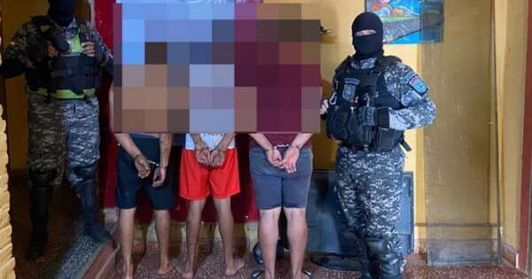 La Nación / Caso asalto en manada: capturan a tres presuntos motoasaltantes en San Lorenzo