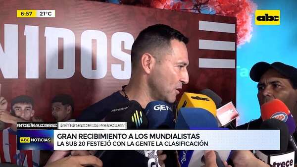 Los mundialistas ya están en casa: Albirroja Sub 20 celebra tras remontar en el Sudamericano - ABC Noticias - ABC Color