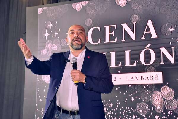 Ante la incertidumbre, oposición alista pedido de pérdida de investidura de Arévalo - Política - ABC Color