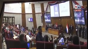 Diputados aceptarán la renuncia de Orlando Arévalo tras escándalo de "Lalo" Gomes