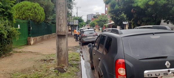 Municipalidad de Encarnación lleva a cabo trabajos de mantenimiento urbano en toda la ciudad