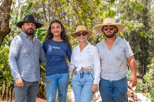 EXPERIENCIA POSITIVA Buen manejo, paliativo a adversidades