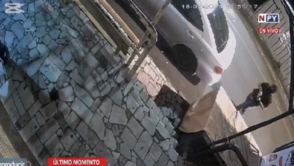 Intento de asalto en persecución y enfrentamiento a tiros