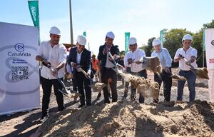 El sueño de la casa propia en Luque: Inicia la construcción de viviendas en Casa Vida y avanzan las obras en Arasy II