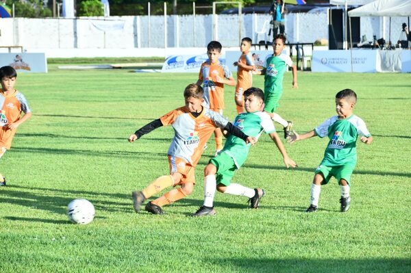 Termina primera etapa del torneo “Esperanzas del Alto Paraná 2025” - La Clave
