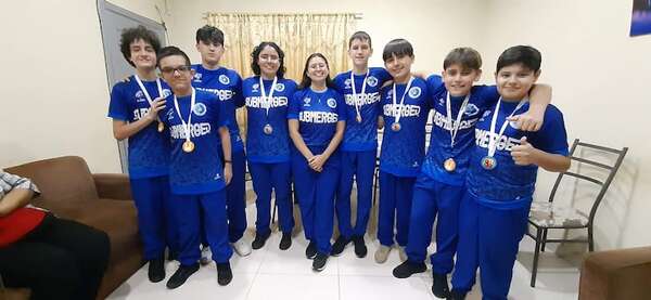 Equipo esteño de robótica busca apoyo para competir en EE. UU. - ABC en el Este - ABC Color
