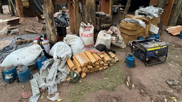 Destruyen alrededor de 2.000 kilos de marihuana en la zona de Cerro Guazú
