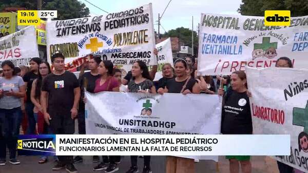 Video: funcionarios del Hospital Pediátrico Acosta Ñu protestan por falta de recursos y abandono del Estado - ABC Noticias - ABC Color