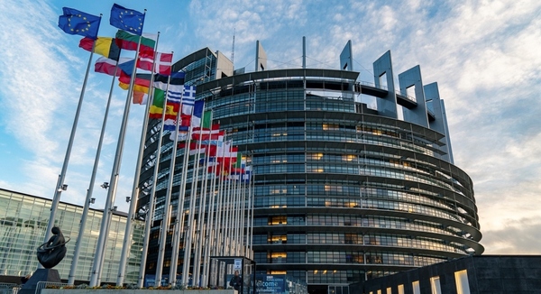 Unión Europea deberá reformar su economía, según exministro Draghi