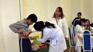 Salud y MEC prevén dar atención bucal y oftalmológica a escolares