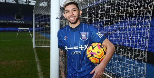 Versus / El curioso registro de Julio Enciso en la Premier League