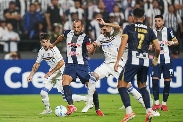 Alianza Lima derrotó a Boca Juniors, en juego de ida por la fase 2 de la Libertadores - 1000 Noticias