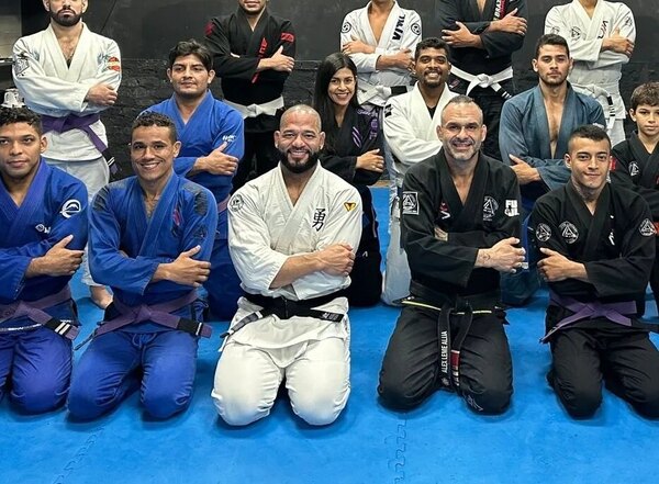 Versus / Invitan a seminario internacional con exponente del jiu-jitsu