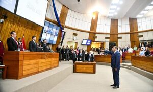 Saúl González, suplente de Orlando Arévalo, es denunciado por enriquecimiento ilícito