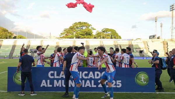 Antolín Alcaraz, a disposición de la Sub 20