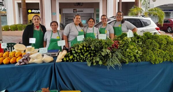 MAG organiza feria agrícola en la Costanera de Asunción