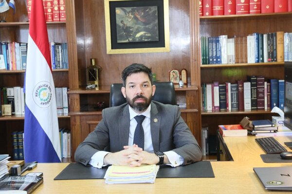 Juez entregó copias de celulares de “Lalo” Gomes - Portal Digital Cáritas Universidad Católica