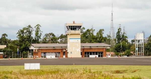 Diario HOY | Intendente remite propuesta para transferencia del aeropuerto de Encarnación a la DINAC