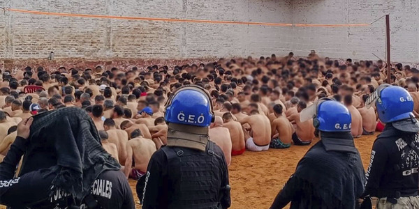 REQUISA EN VILLARRICA: SEPARAN A 15 PPL QUE RESPONDERÍAN A MAFIA ORGANIZADA.