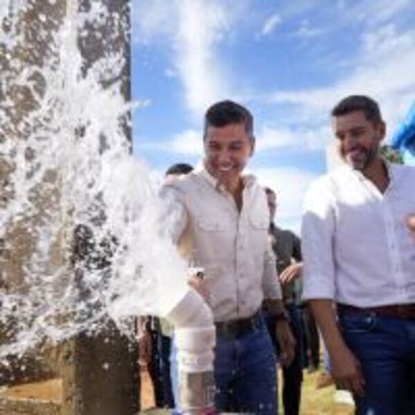 Presidente Peña inauguró ampliación de red de agua potable en Pilar :: Presidencia de la República del Paraguay