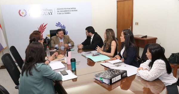 La Nación / Supuesta estafa a menonitas: Fiscalía se constituyó en el Indert