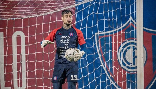 Versus / Miguel Carrizosa aclaró la situación de Jean Fernandes en Cerro Porteño