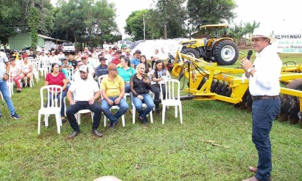 MAG fortalece a productores de Caaguazú con insumos e implementos agrícolas – Prensa 5