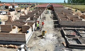 Avanza la construcción de 100 viviendas para familias pilarenses