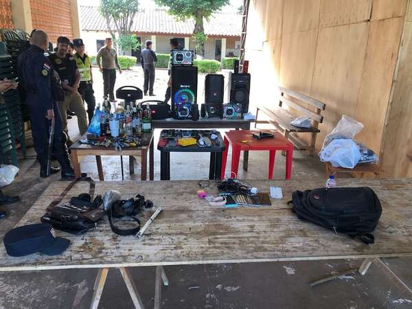 Requisa en la Penitenciaría de Villarrica: incautan celulares, armas caseras y droga - Nacionales - ABC Color