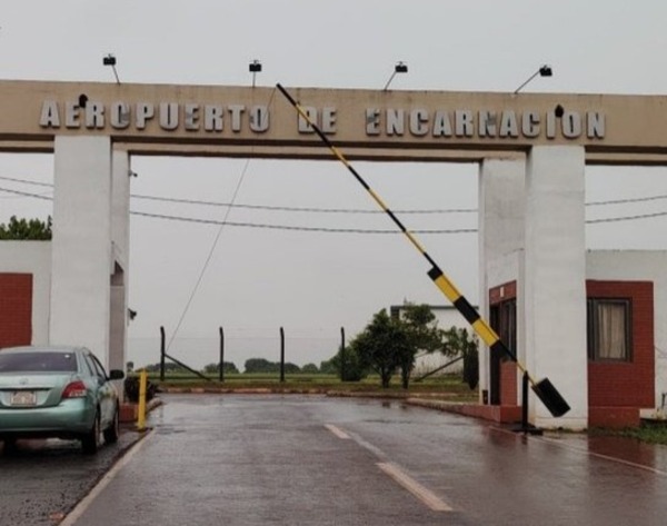 Junta Municipal de Encarnación aprueba transferencia del aeropuerto con condiciones para su desarrollo - ADN Digital