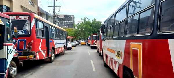 Normalizan servicio de buses internos, por ahora - San Lorenzo Hoy