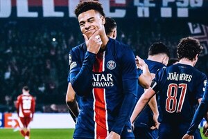 Versus / PSG goleó al Brest y avanzó a octavos de final con un global de ¡10-0!