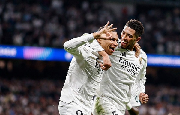 Mbappé se pasea ante el City y coloca al Madrid en octavos