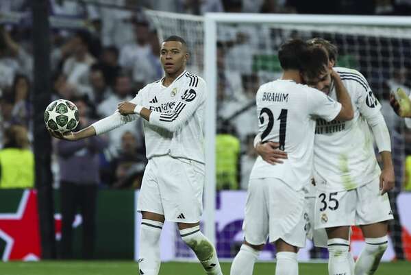 Mbappé hace añicos al peor City de Guardiola - Fútbol Internacional - ABC Color