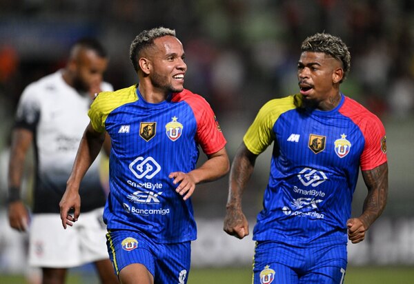 Versus / Corinthians no pasa del empate en Venezuela