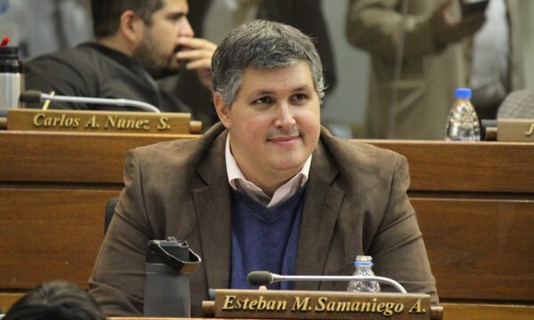 Justicia vuelve a pedir desafuero de diputado Esteban Samaniego