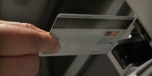 MDS bloquea tarjetas de adultos mayores sin movimiento