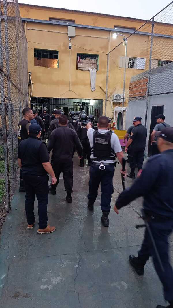 Trasladan a reos que formaban nueva facción criminal - Portal Digital Cáritas Universidad Católica
