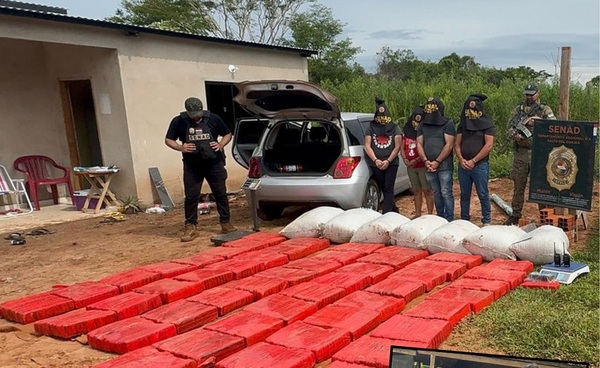 SENAD detectó «narcodepósito» y capturó a cuatro traficantes en Yby Pytá
